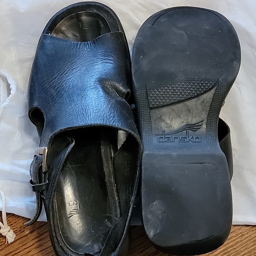 Dansko black sandals size 38